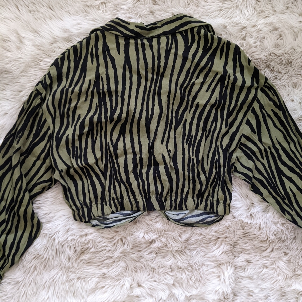 NWT Zara zebra print crop top - Picture 11 of 11